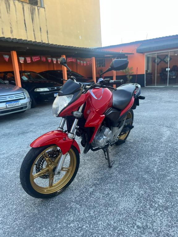 HONDA CB 300 R - Foto