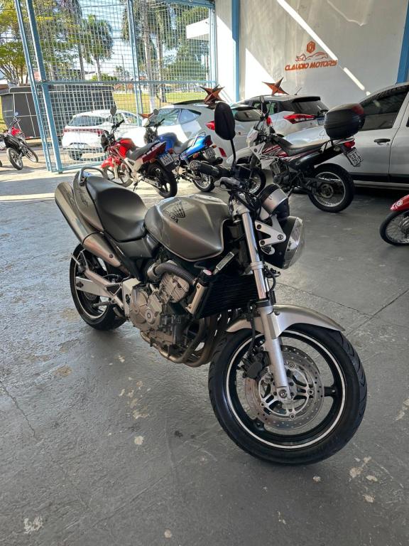 HONDA CB 600 F HORNET