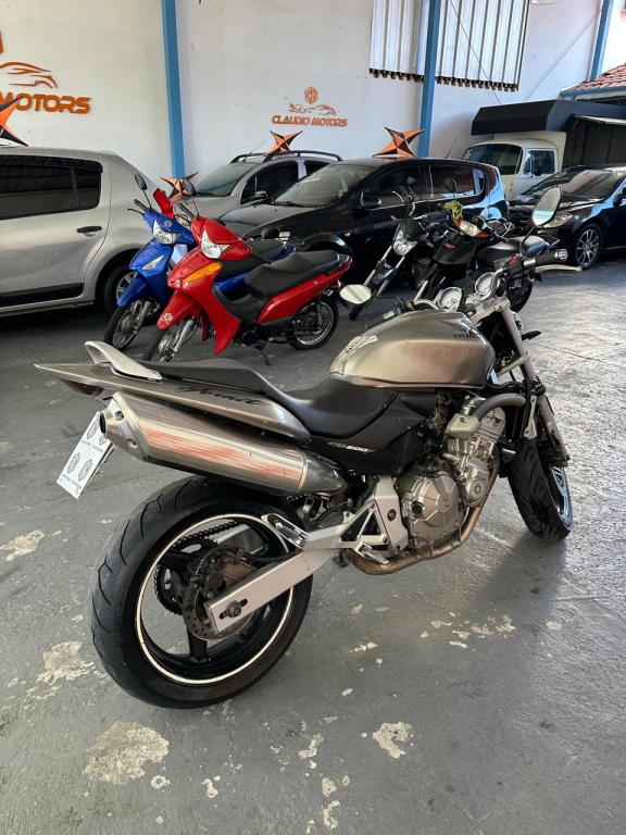 HONDA CB 600 F HORNET - Foto