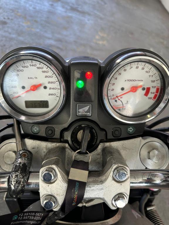 HONDA CB 600 F HORNET - Foto