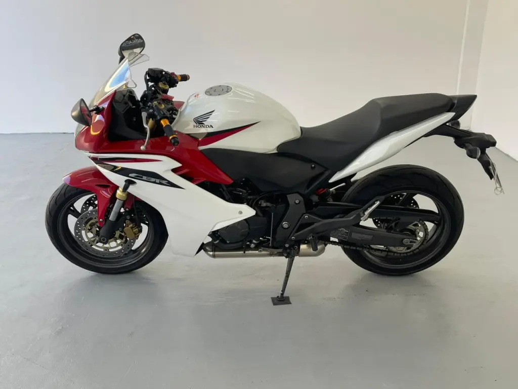 HONDA CB 600 F HORNET - Foto