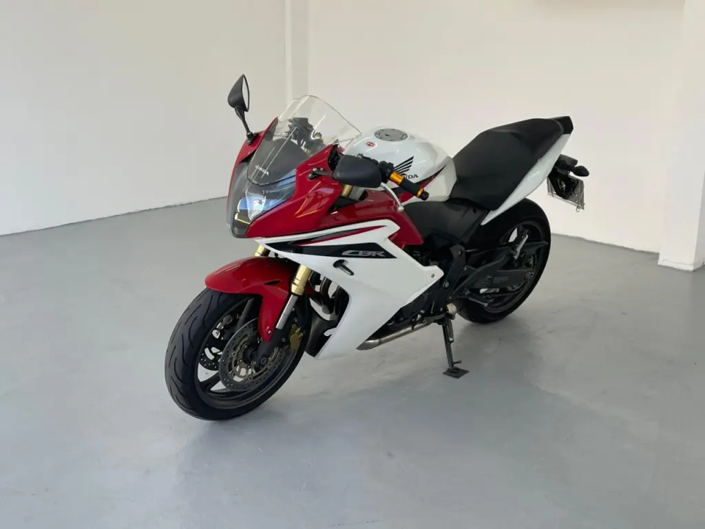 HONDA CB 600 F HORNET - Foto