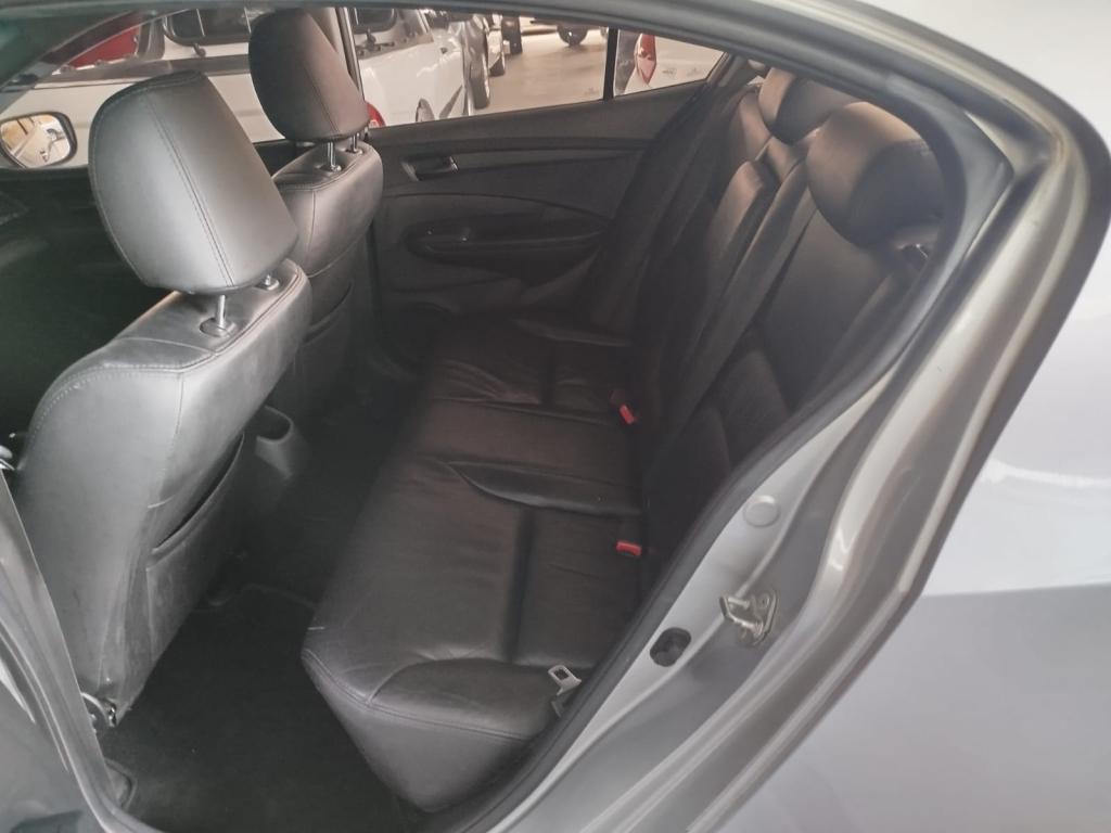 HONDA City Sedan - Foto