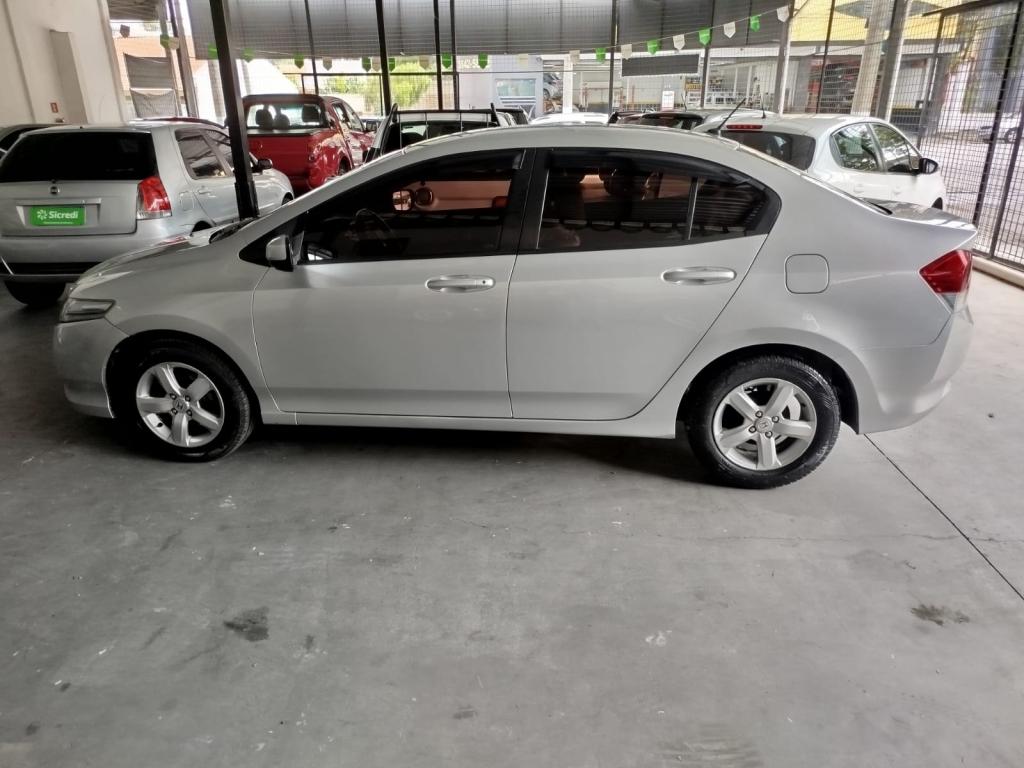 HONDA City Sedan - Foto
