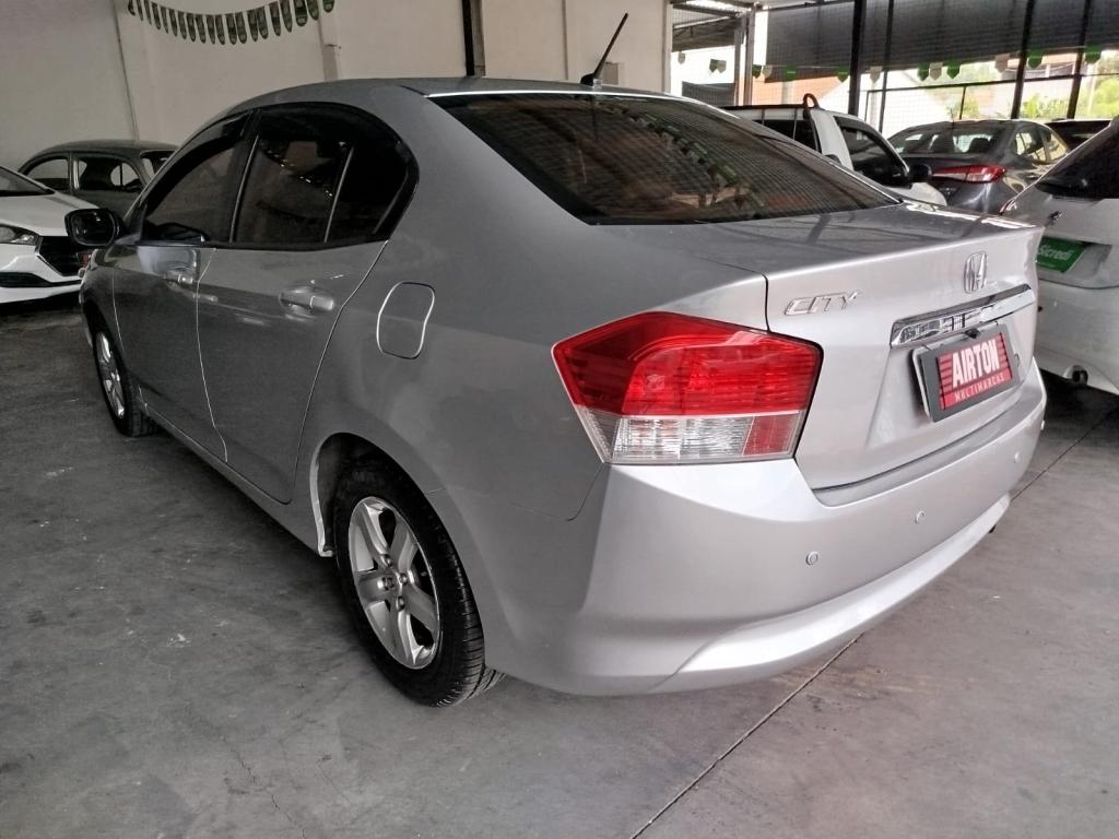 HONDA City Sedan - Foto