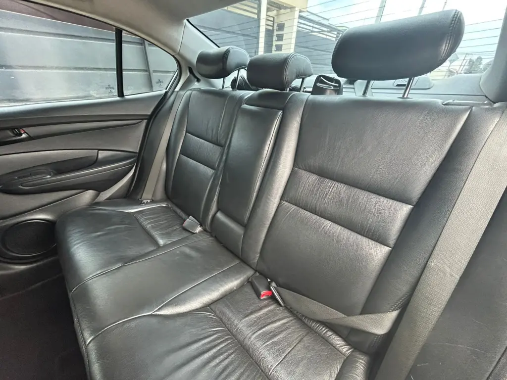 HONDA City Sedan - Foto