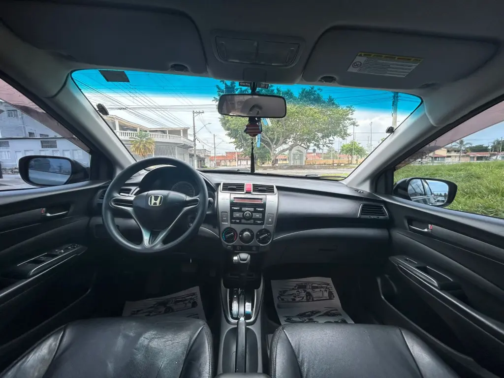HONDA City Sedan - Foto