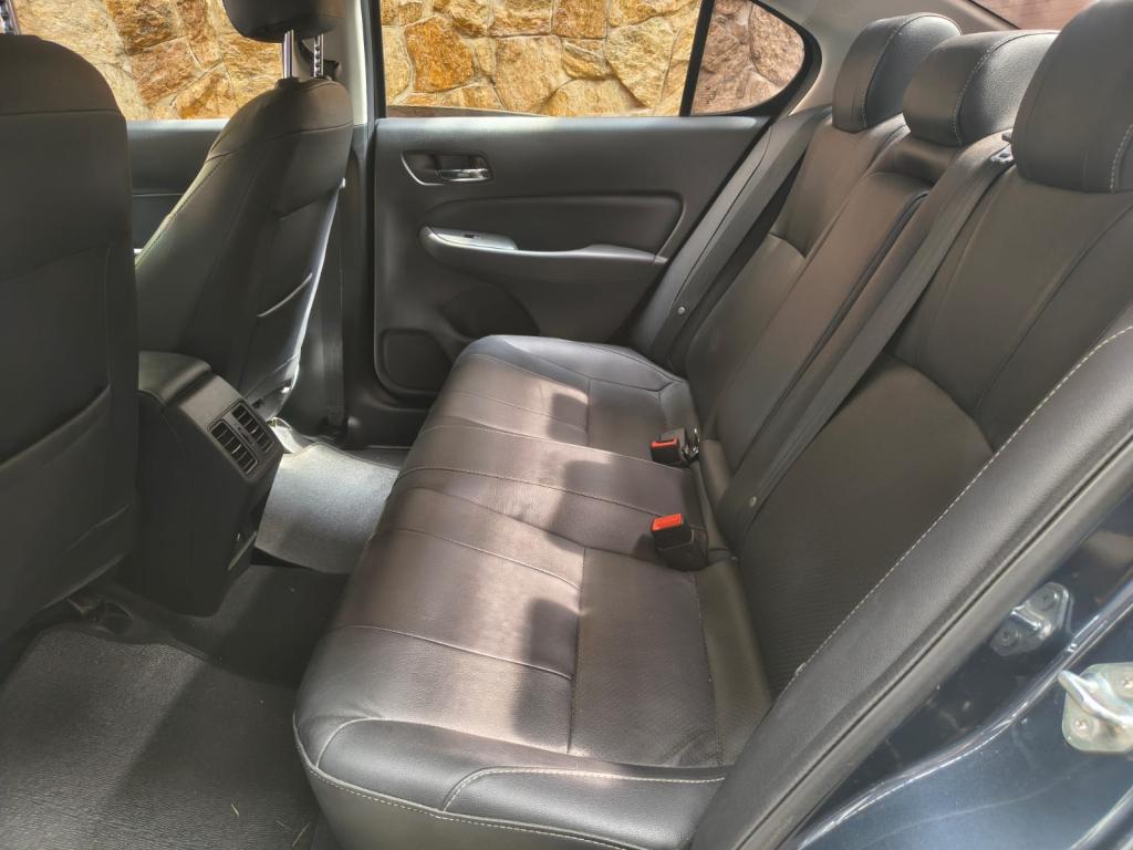 HONDA City Sedan - Foto