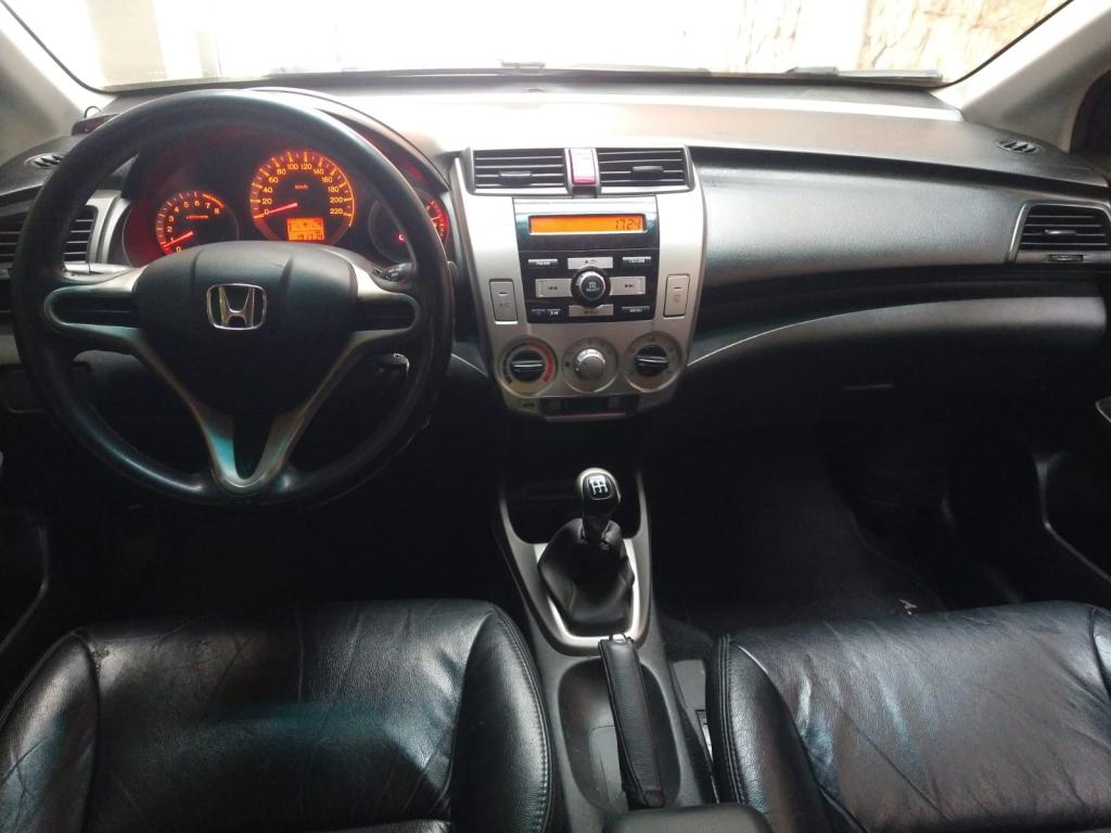 HONDA City Sedan - Foto