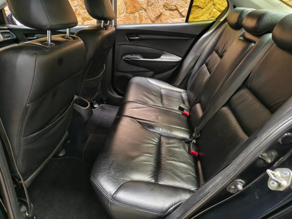 HONDA City Sedan - Foto