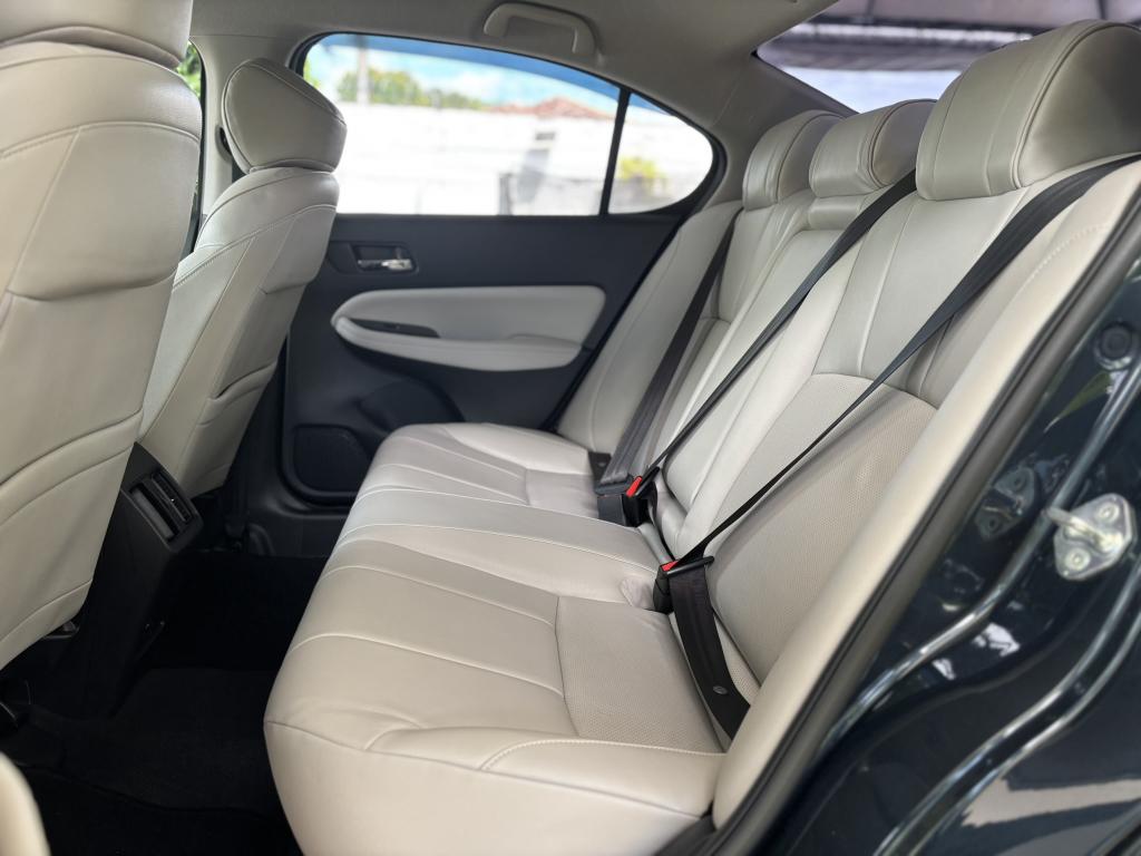 HONDA City Sedan - Foto