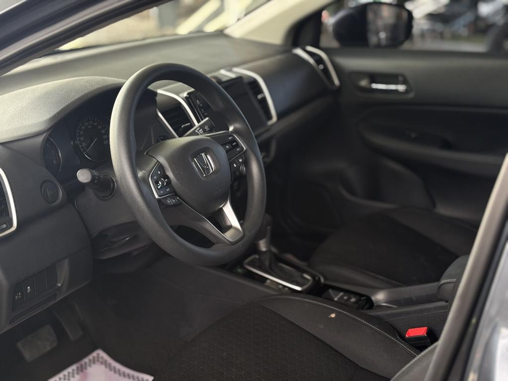 HONDA City Sedan - Foto