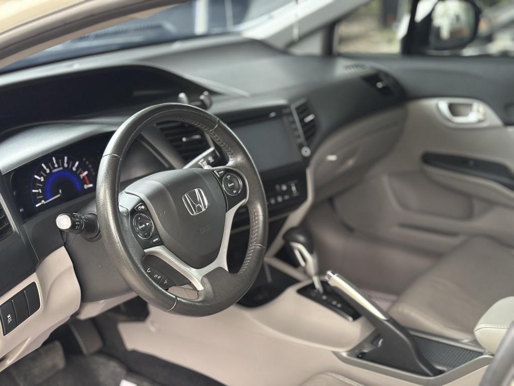 HONDA Civic - Foto