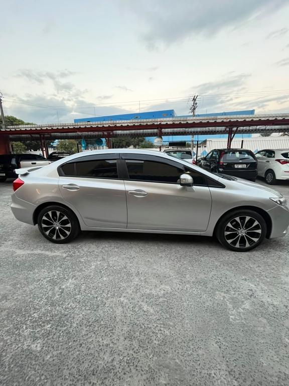 HONDA Civic - Foto
