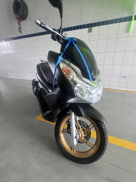 HONDA PCX 150 - Foto