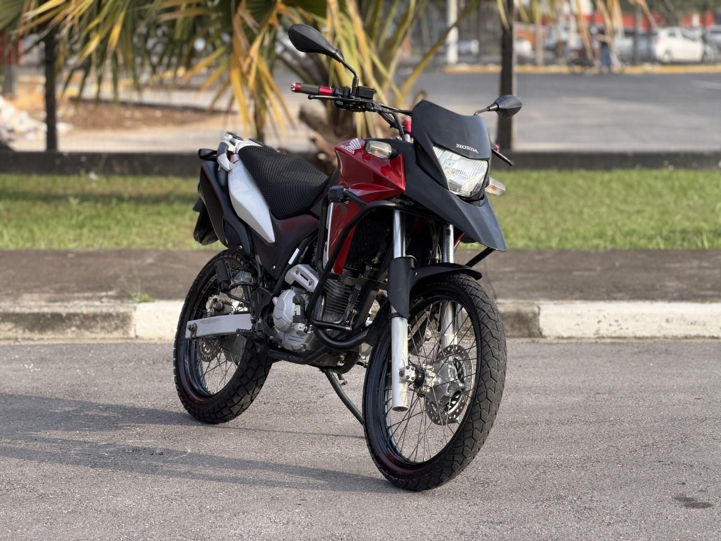HONDA XRE 300