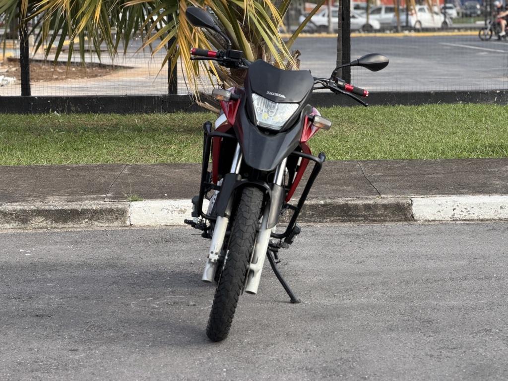 HONDA XRE 300 - Foto
