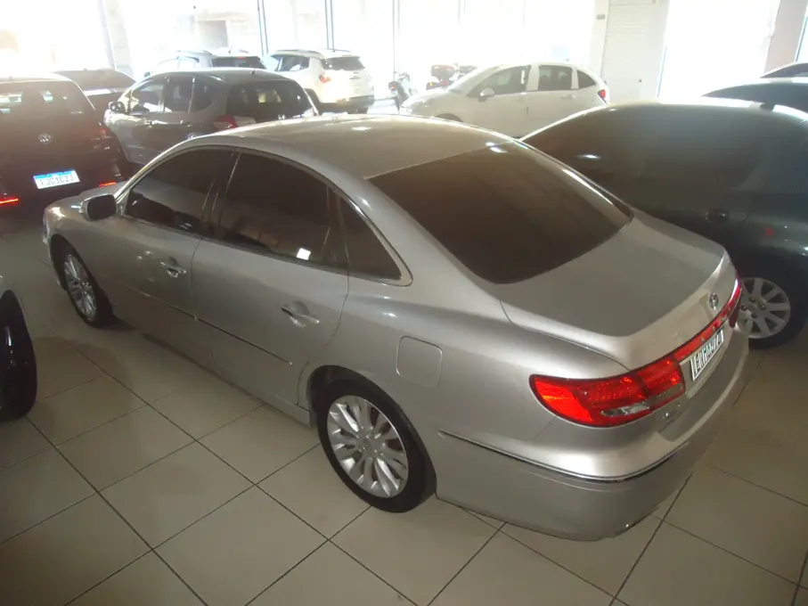 HYUNDAI Azera - Foto