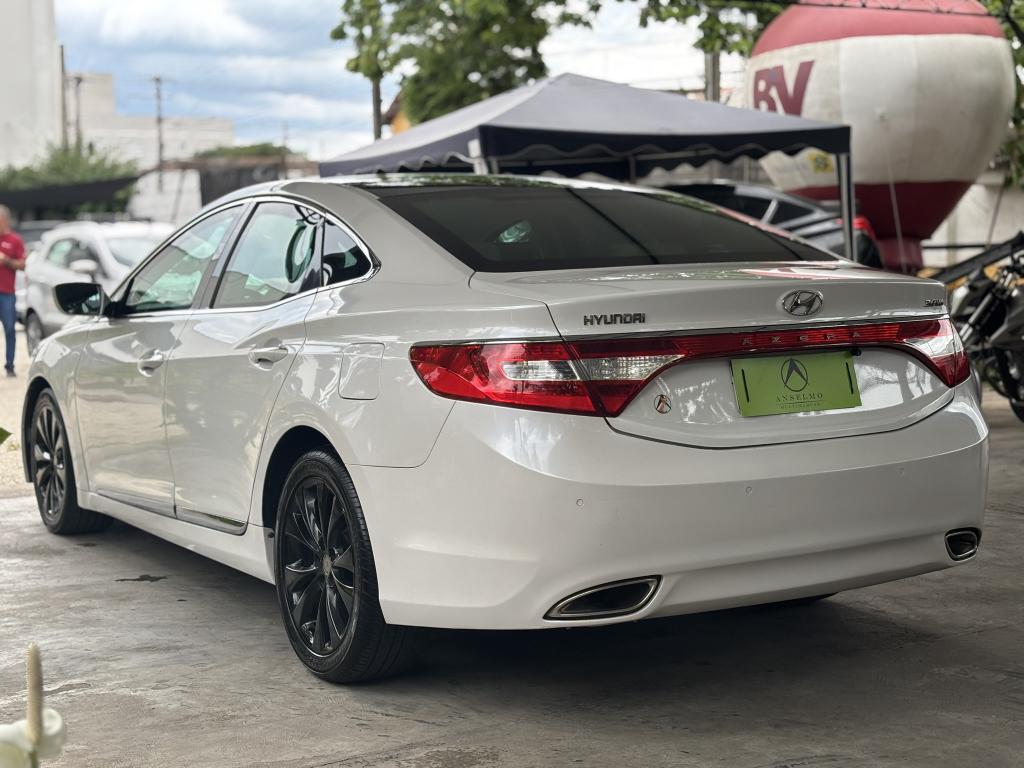 HYUNDAI Azera - Foto