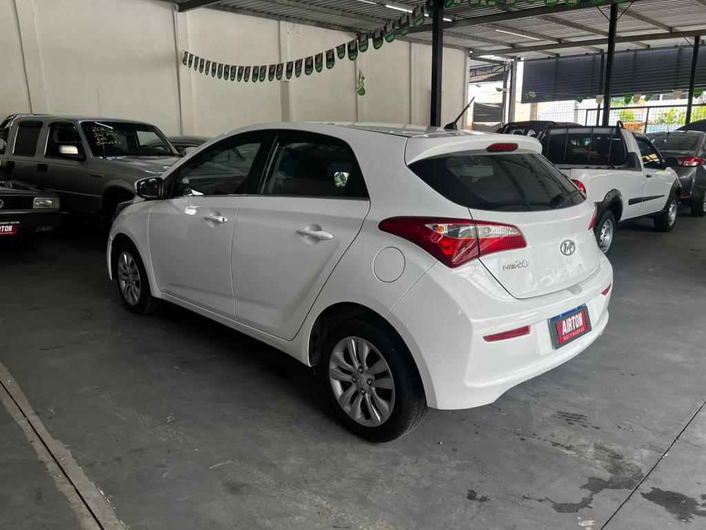 HYUNDAI HB 20 Hatch - Foto