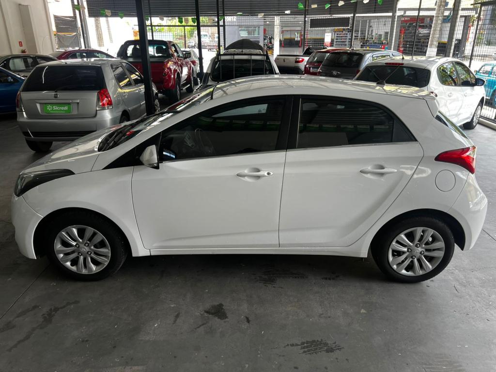 HYUNDAI HB 20 Hatch - Foto