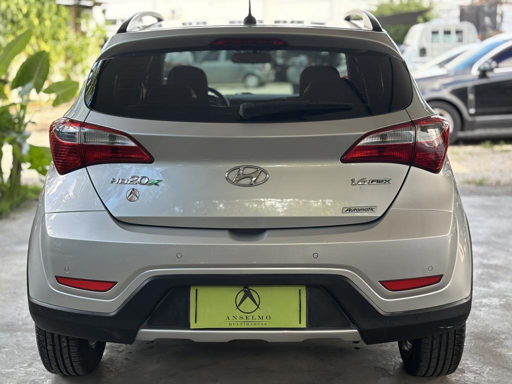 HYUNDAI HB 20 Hatch X - Foto