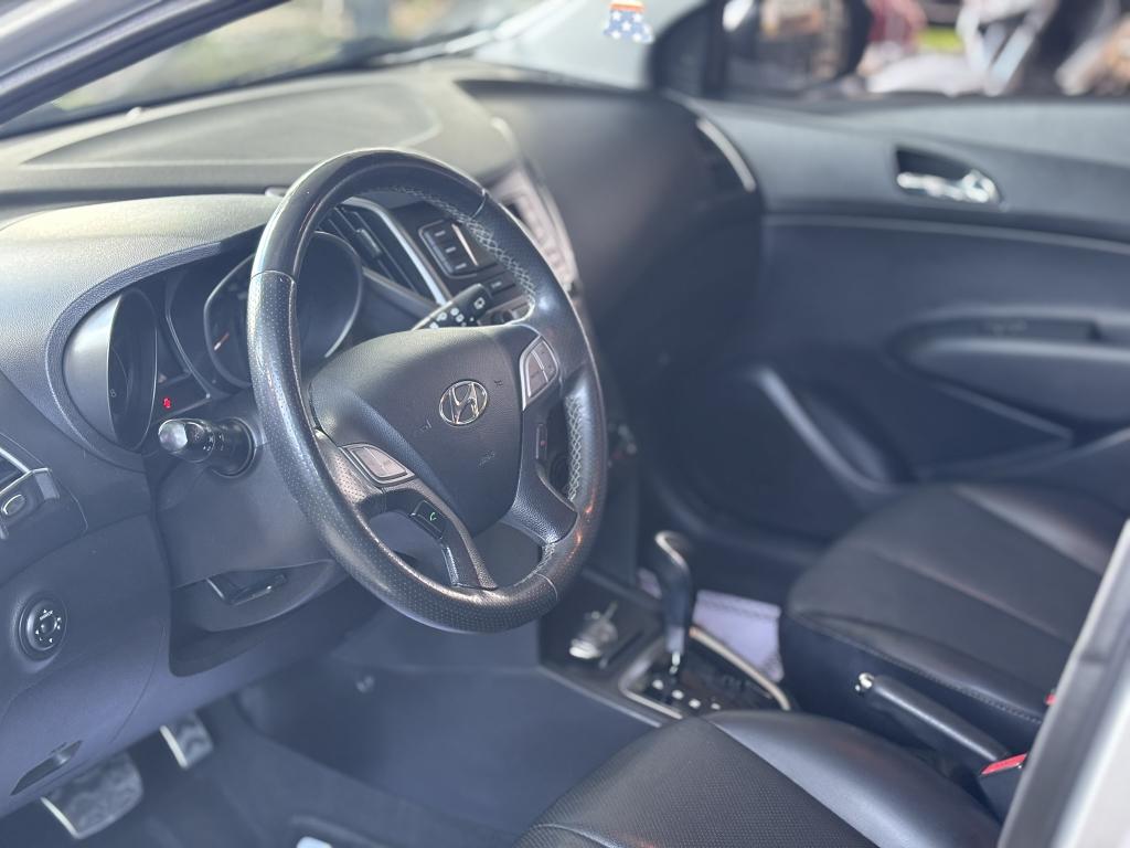 HYUNDAI HB 20 Hatch X - Foto