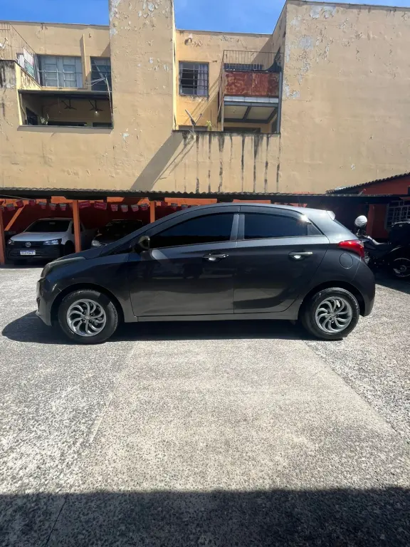 HYUNDAI HB 20 Hatch - Foto