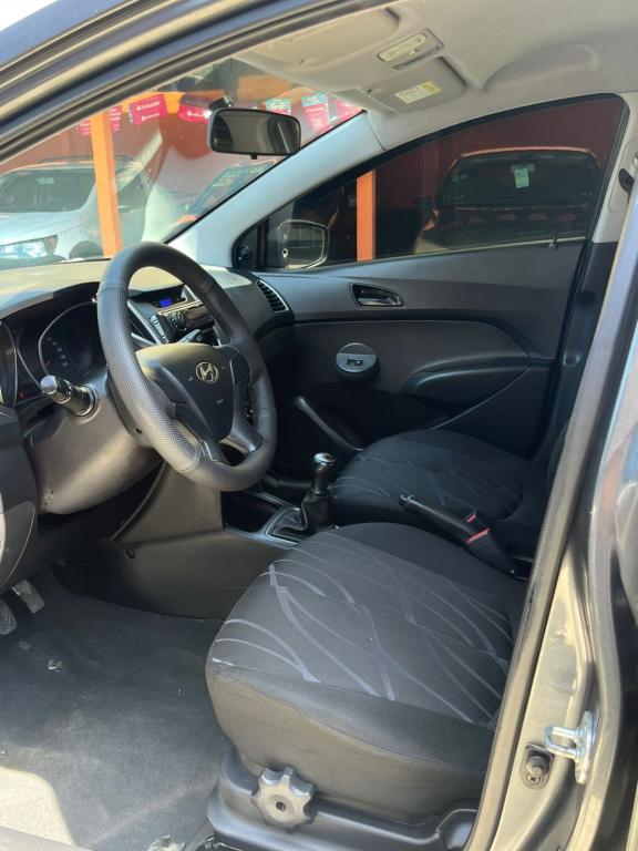 HYUNDAI HB 20 Hatch - Foto