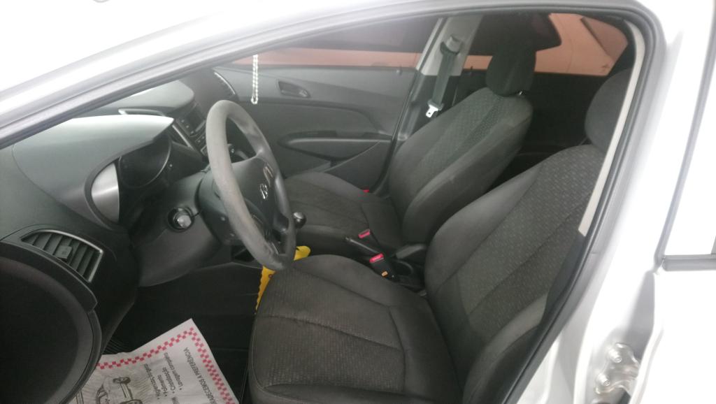 HYUNDAI HB 20 Hatch - Foto