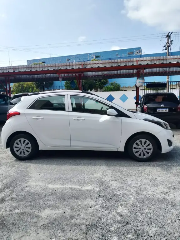 HYUNDAI HB 20 Hatch - Foto