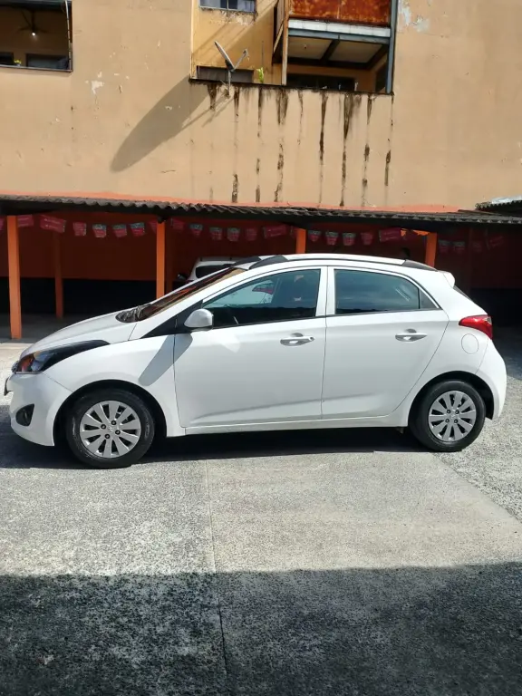 HYUNDAI HB 20 Hatch - Foto