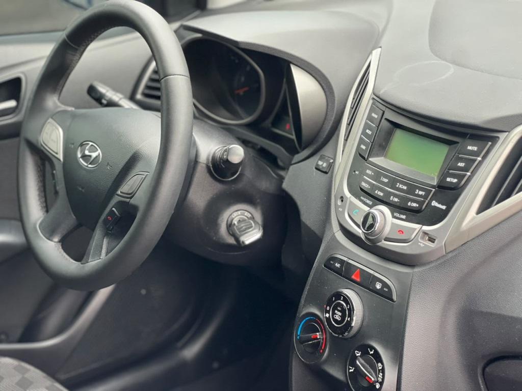 HYUNDAI HB 20 Hatch - Foto