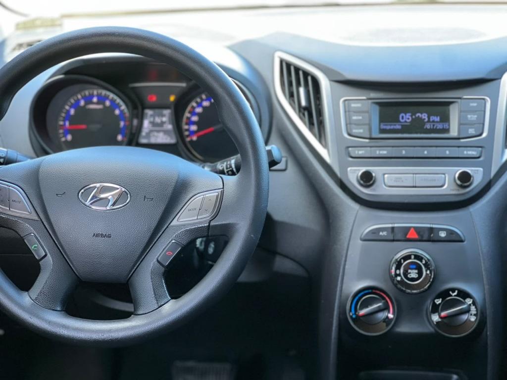 HYUNDAI HB 20 Hatch - Foto