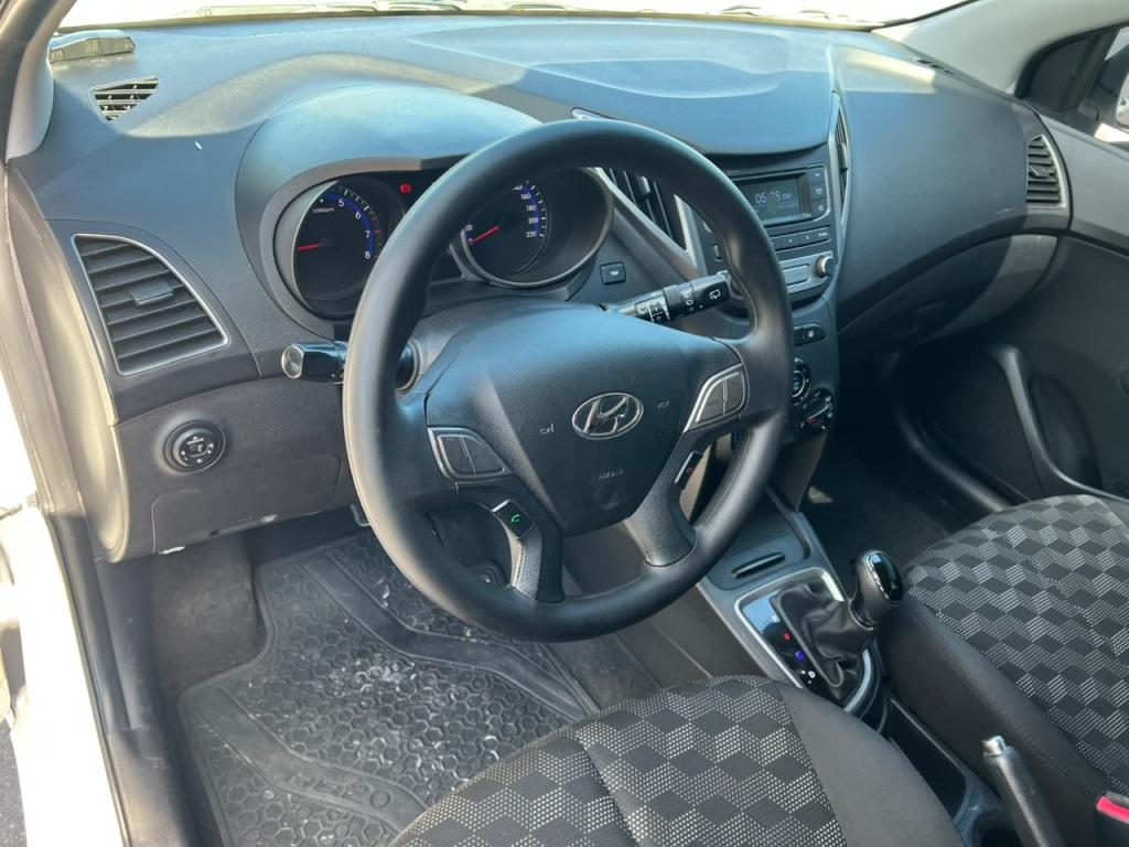 HYUNDAI HB 20 Hatch - Foto