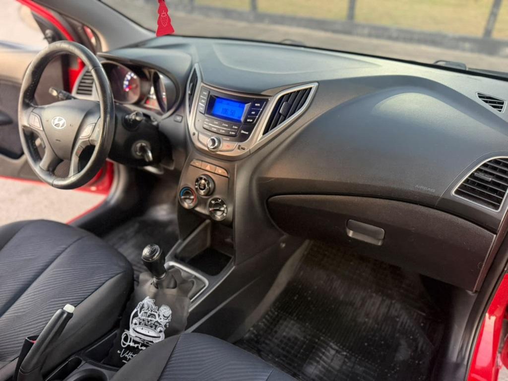 HYUNDAI HB 20 Hatch - Foto