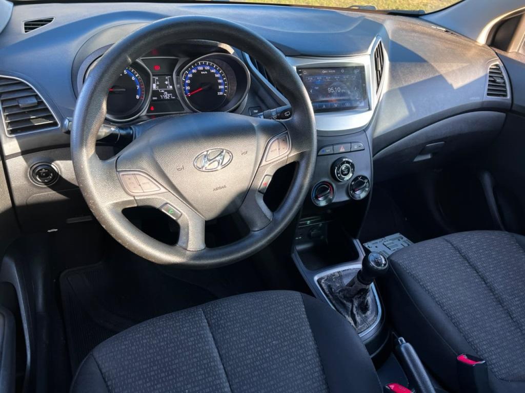 HYUNDAI HB 20 Hatch - Foto