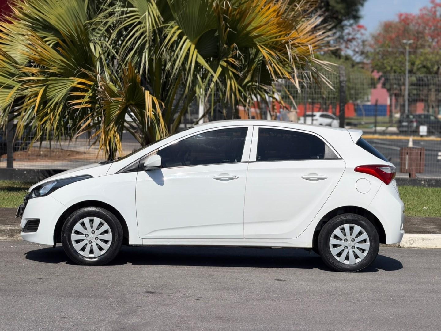 HYUNDAI HB 20 Hatch - Foto