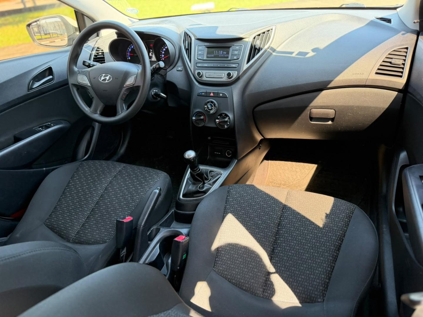 HYUNDAI HB 20 Hatch - Foto