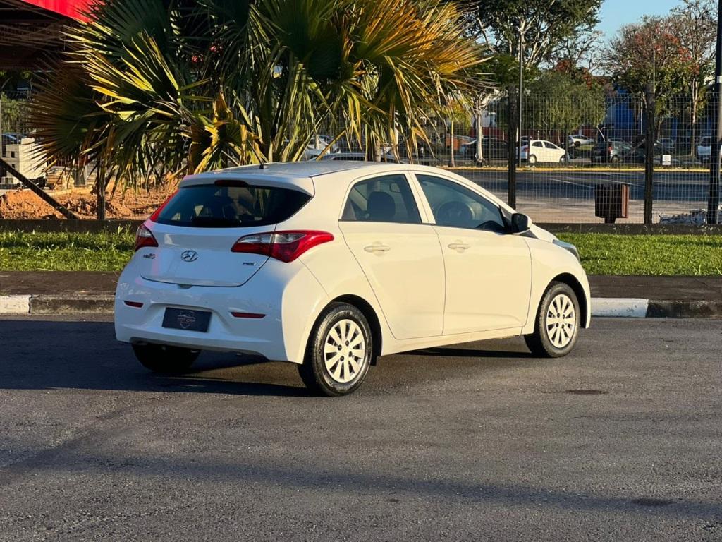 HYUNDAI HB 20 Hatch - Foto