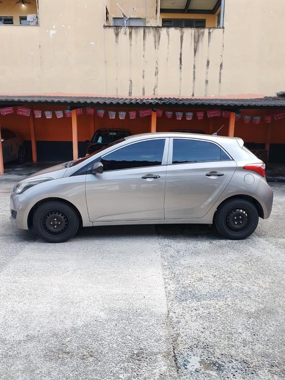 HYUNDAI HB 20 Hatch - Foto