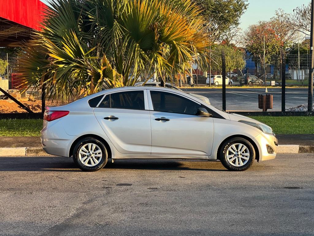 HYUNDAI HB 20 Hatch - Foto