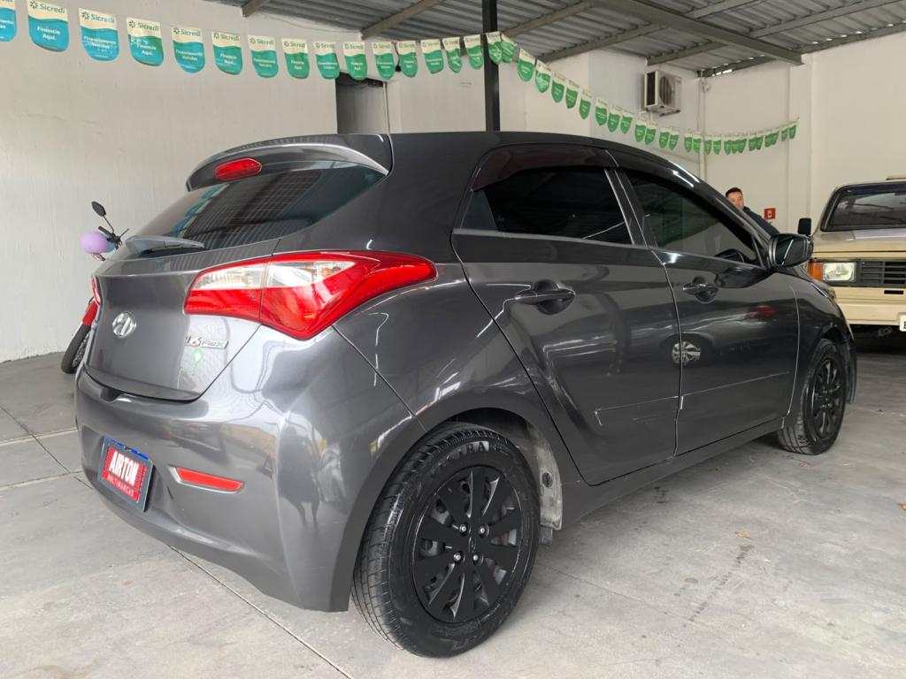 HYUNDAI HB 20 Hatch - Foto