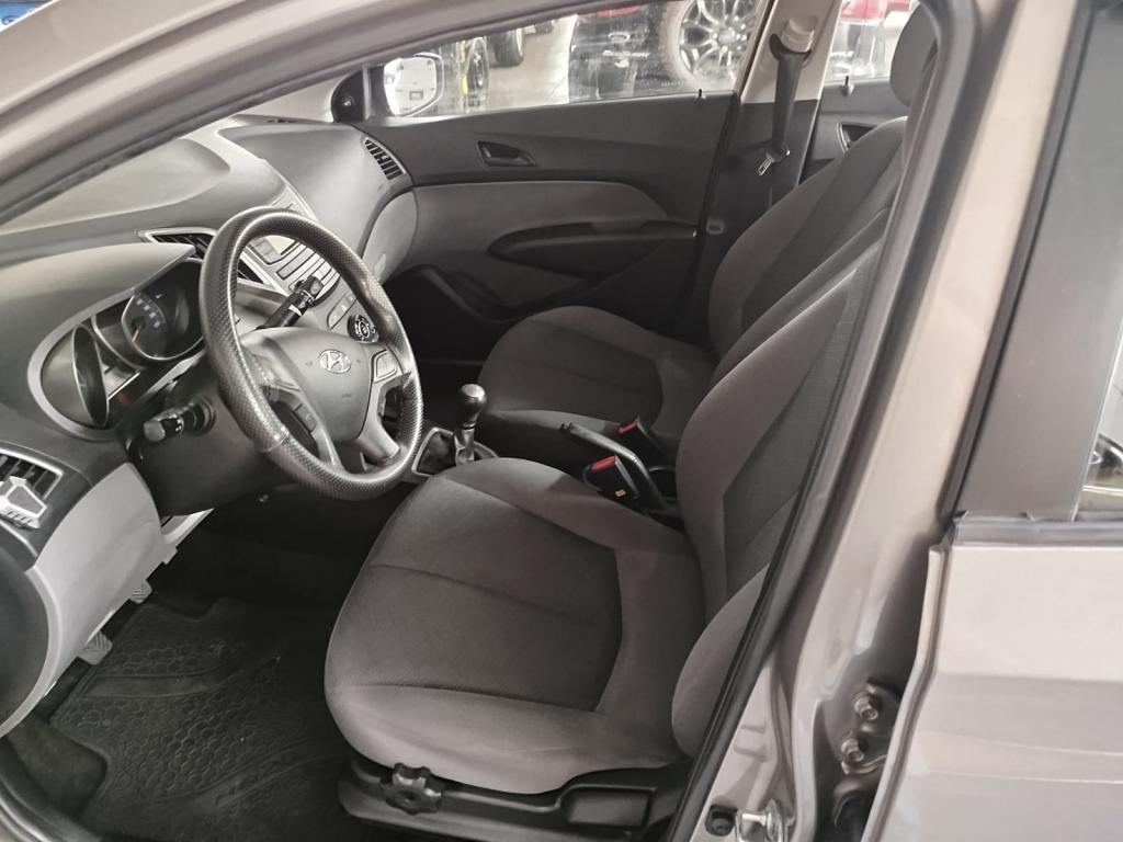 HYUNDAI HB 20 Sedan - Foto