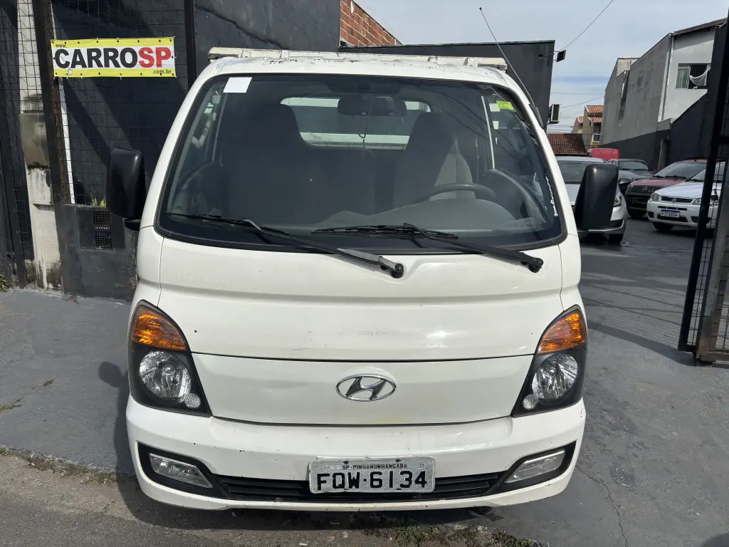 HYUNDAI HR - Foto