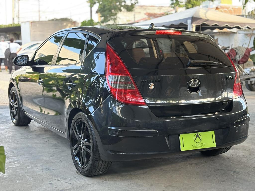 HYUNDAI I30 - Foto