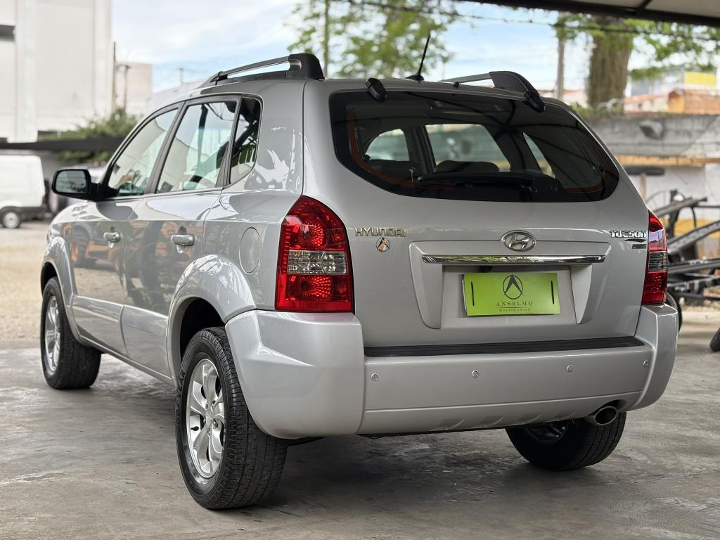 HYUNDAI Tucson - Foto