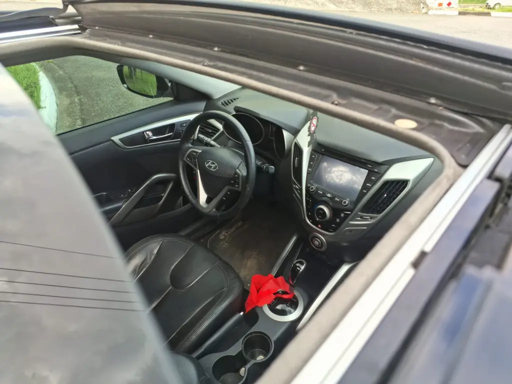 HYUNDAI Veloster - Foto