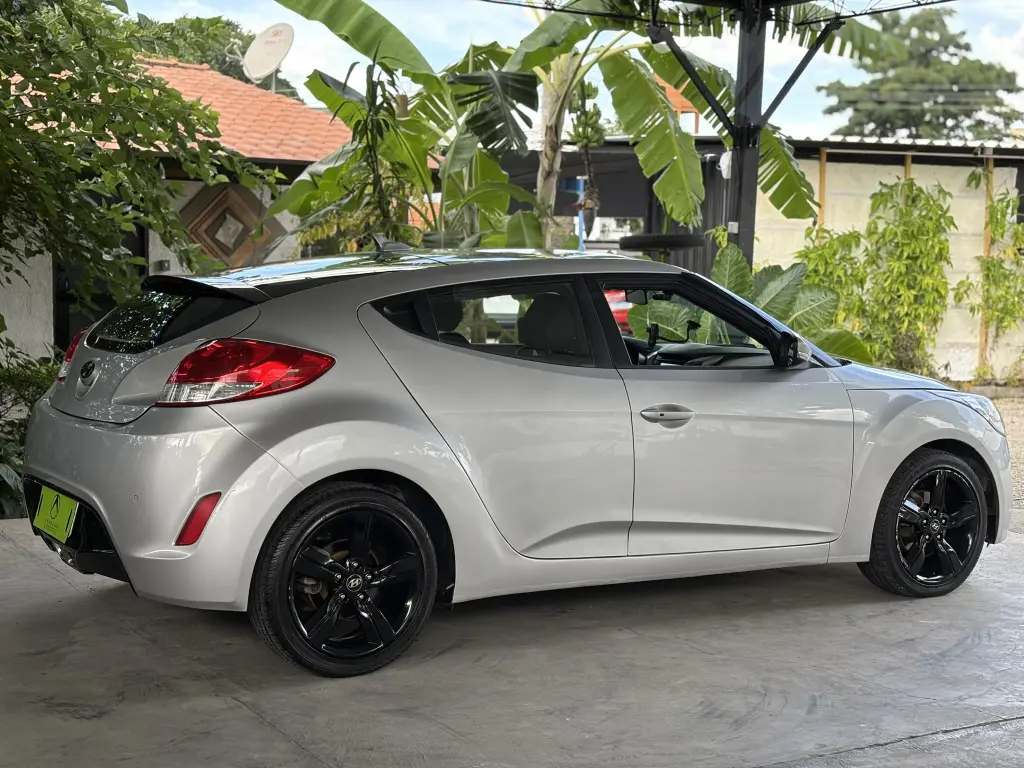 HYUNDAI Veloster - Foto