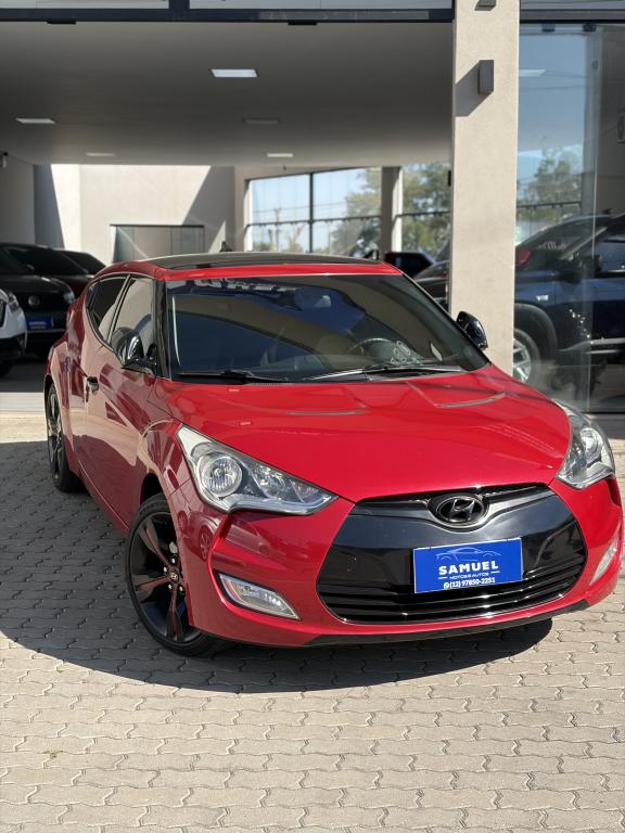 HYUNDAI Veloster